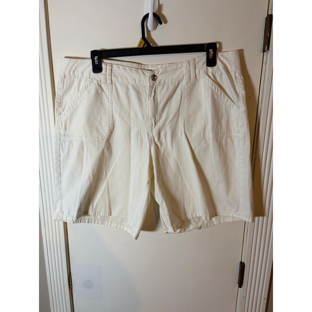 Hannah Women White Denim Utility Shorts Size 16 Patch Pockets Cotton Blend